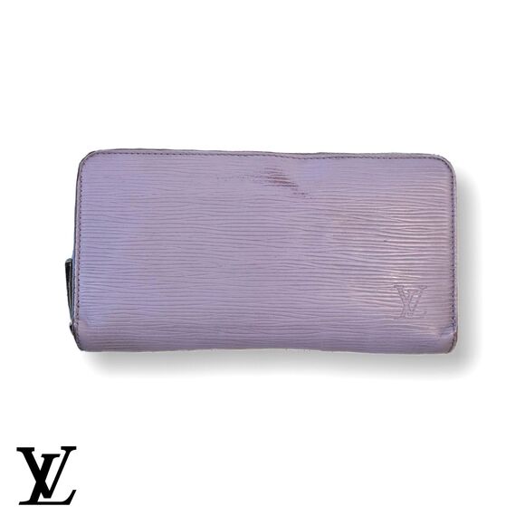 Louis Vuitton (Authentic) Rare Purple Lilac Epi Leather Zippy Long Wallet, GUC - Picture 12 of 12